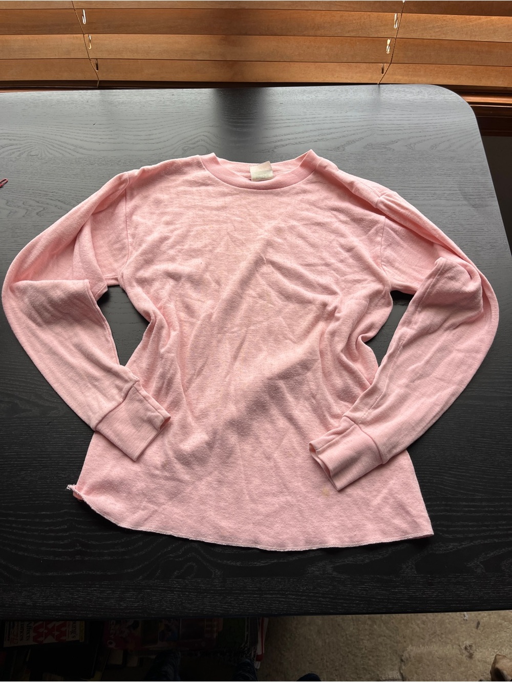 Women's Lightweight Crewneck Long-Sleeve Top in Soft Pink